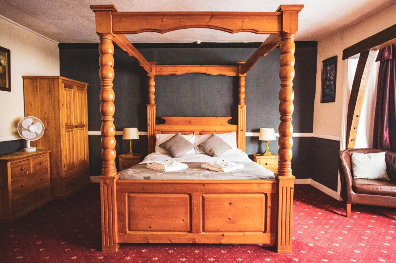 The George Hotel, Dereham Zewnętrze zdjęcie