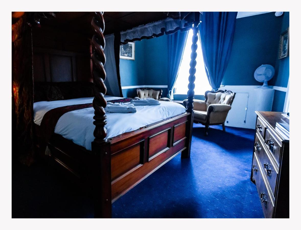 The George Hotel, Dereham Zewnętrze zdjęcie